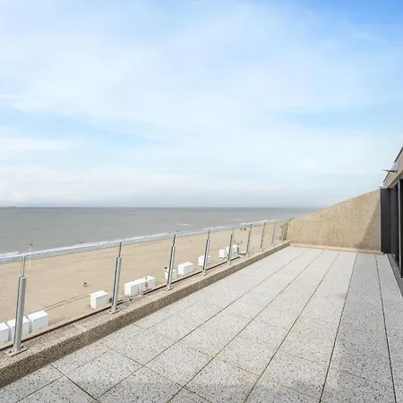 Mayfair 0504 Apartment *